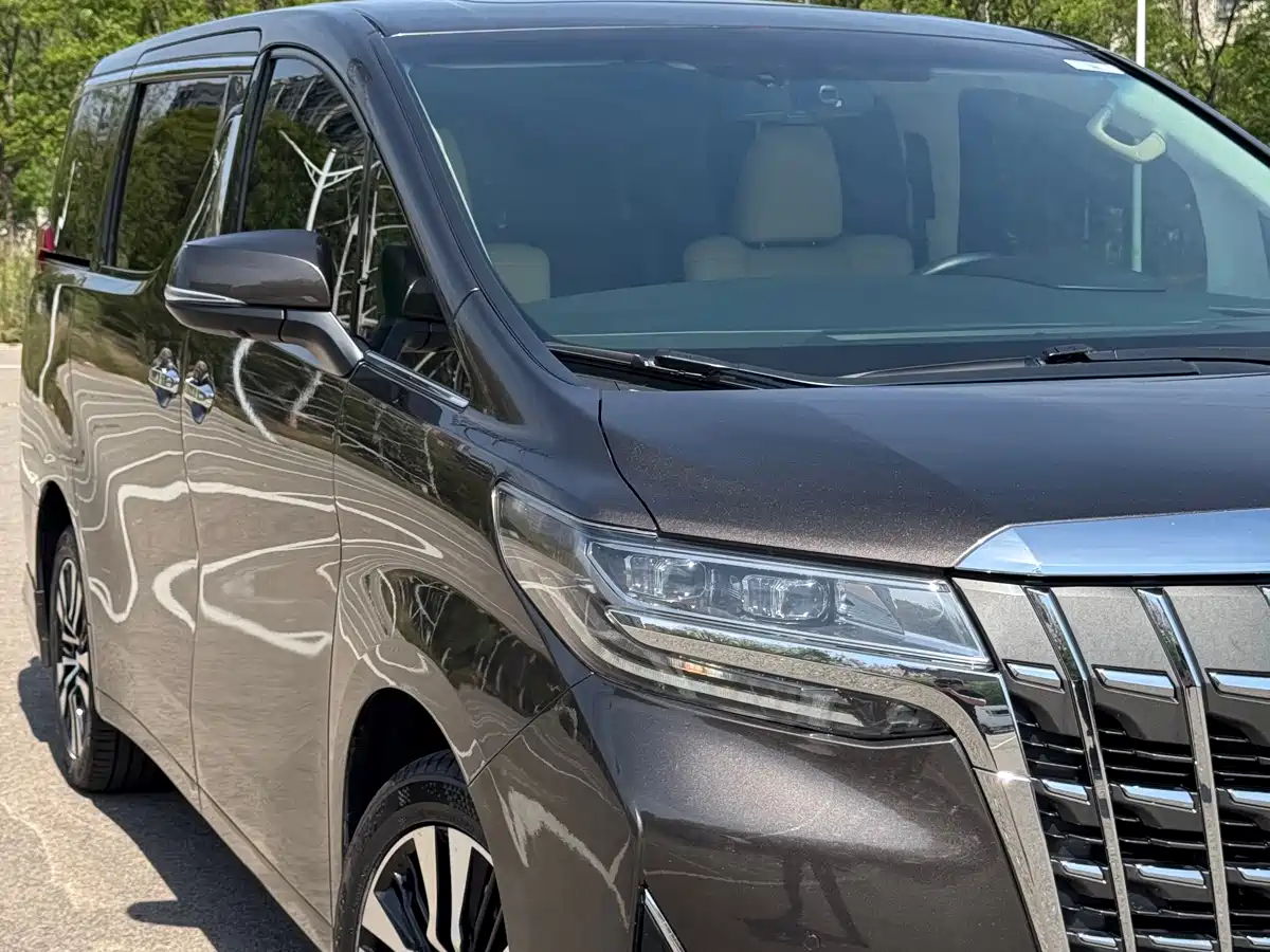 Toyota Alphard 2018 Facelift 3.5L Premium Edition фото 21