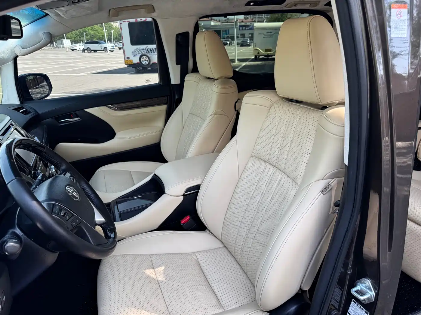 Toyota Alphard 2018 Facelift 3.5L Premium Edition фото 32