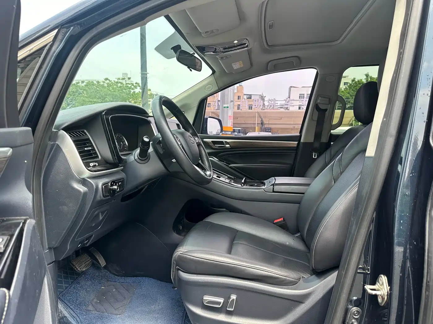 GAC Trumpchi Trumpchi M8 2021 Leading Show Series 390T Premium Edition фото 5