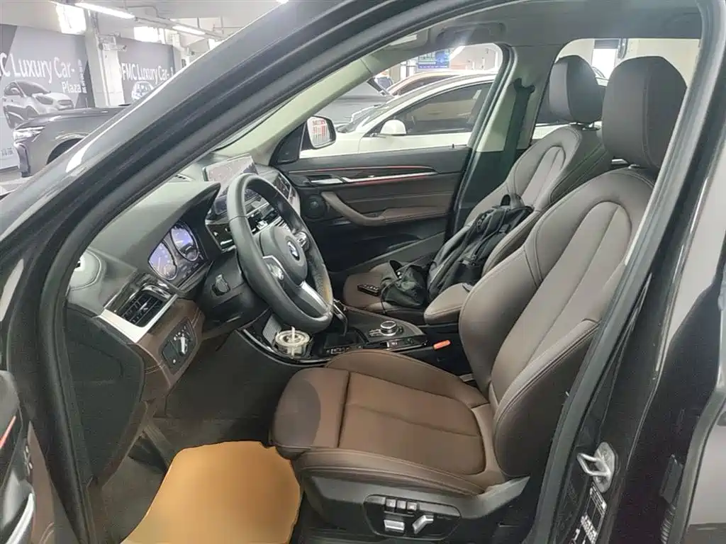 BMW X1 2022 Facelift xDrive25Li Premium Edition фото 15