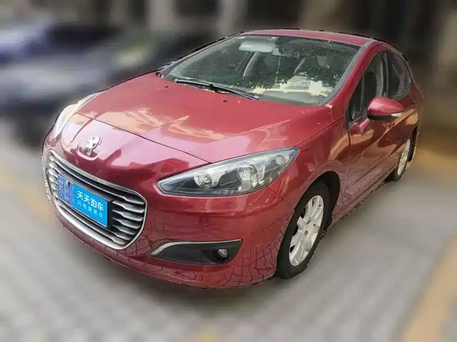Peugeot 308 2012 1.6L Automatic Premium Type — фото 1