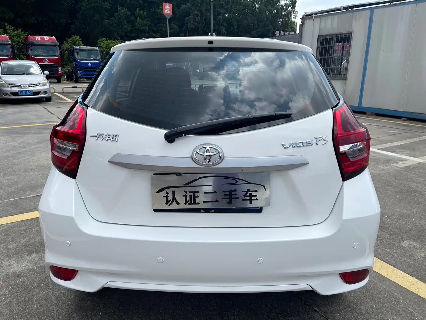Toyota Vios FS 2022 1.5L CVT Sharp Speed CARE Edition фото 7