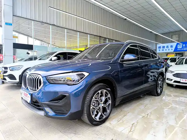 BMW X1 2022 sDrive25Li Leading
