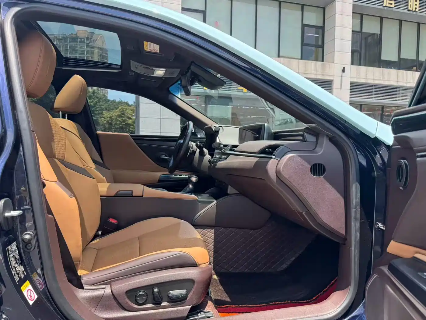 Lexus ES 2018 200 Excellence Edition China V фото 3