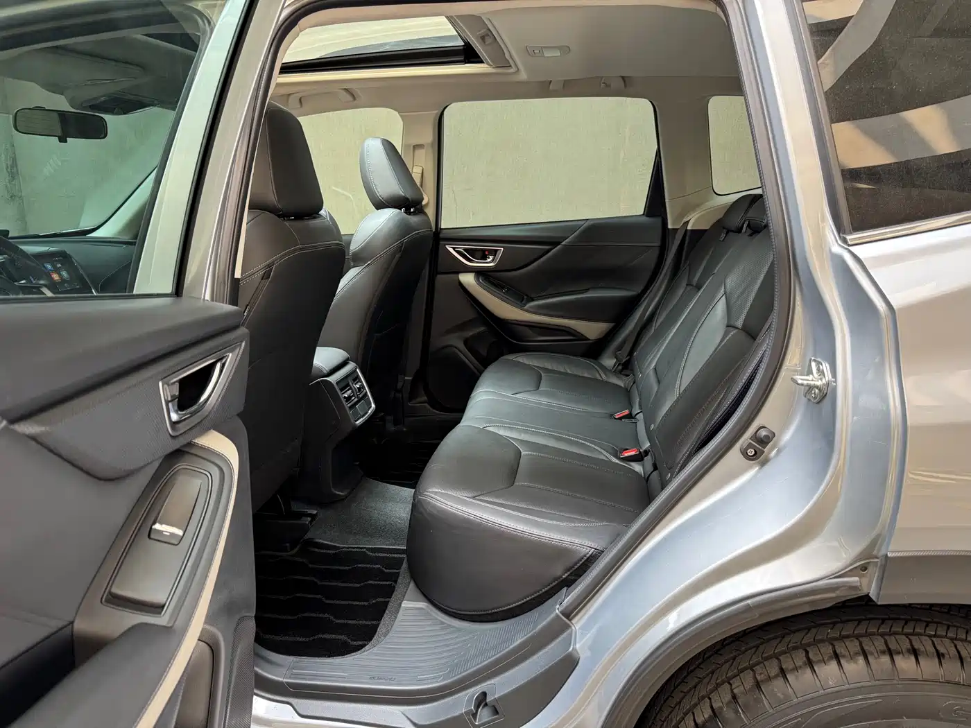 SUBARU FORESTER