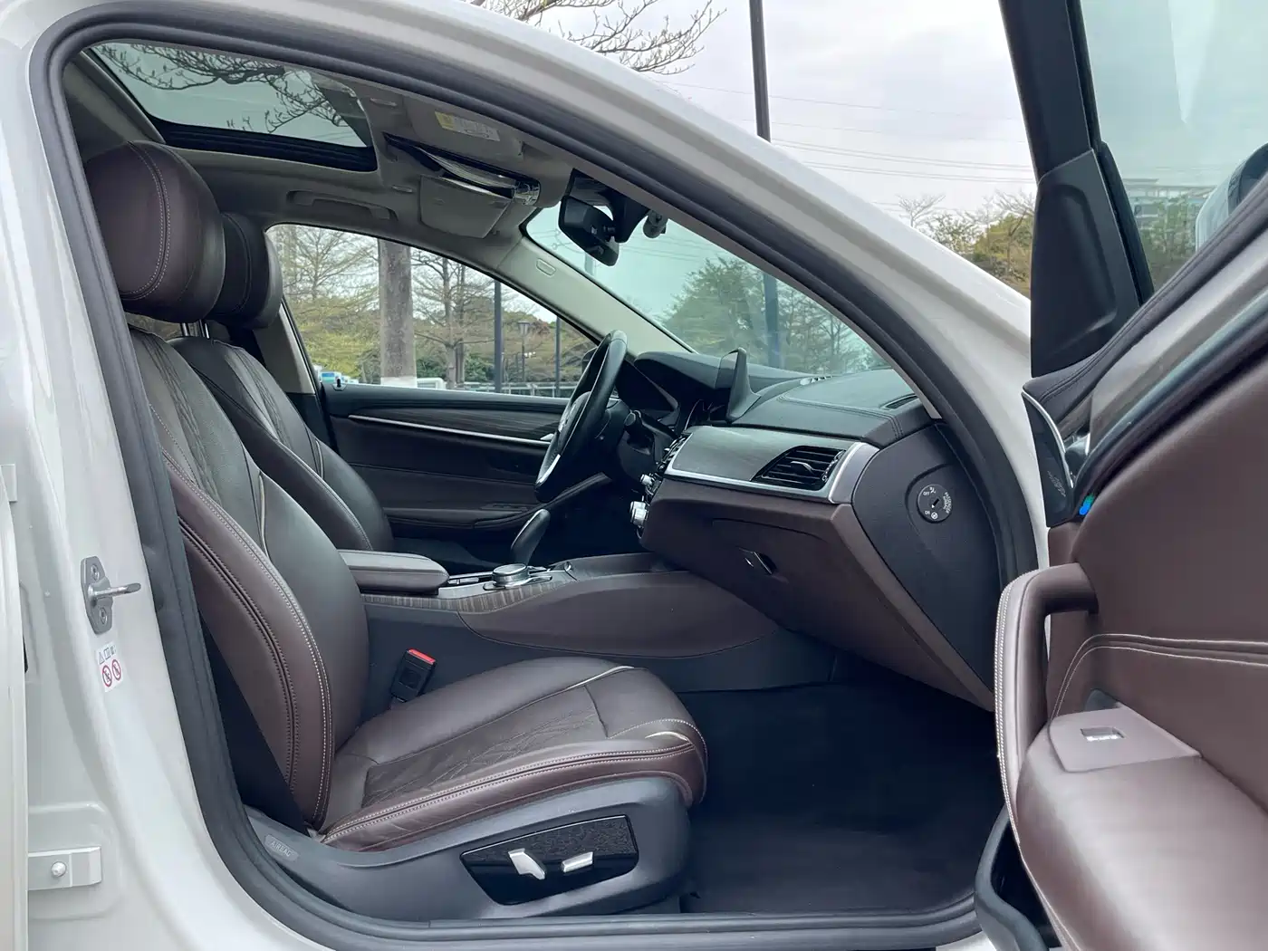 BMW 5 SERIES NEW ENERGY