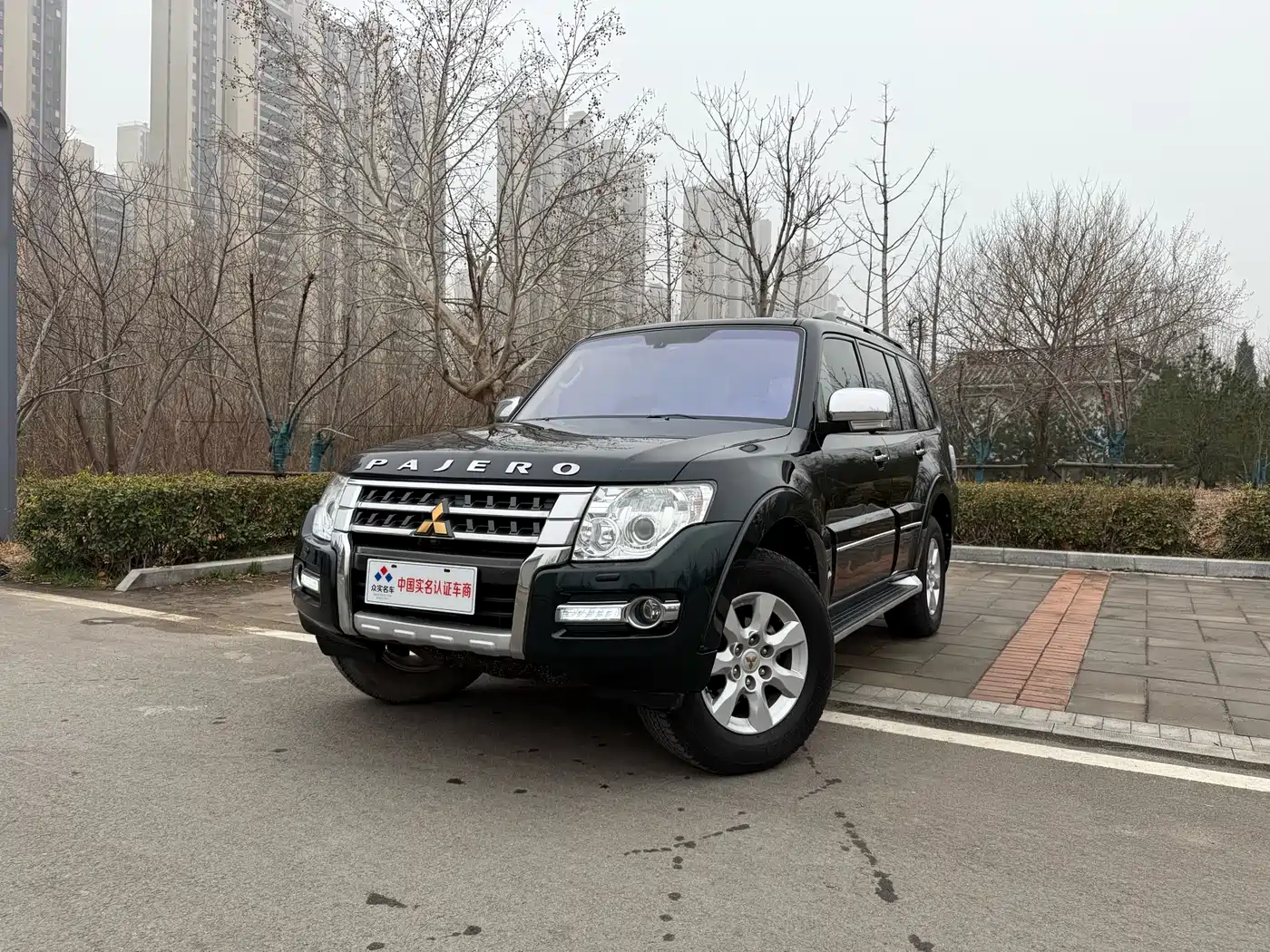 Mitsubishi Pajero (Import) 2016 3.0L Automatic Premium (China V) фото 5