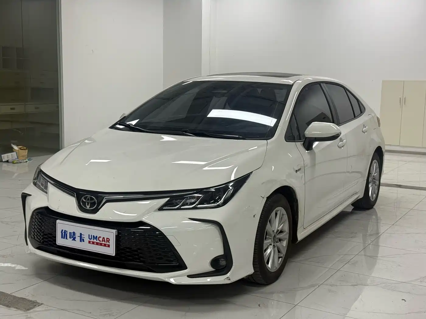 TOYOTA COROLLA 2025