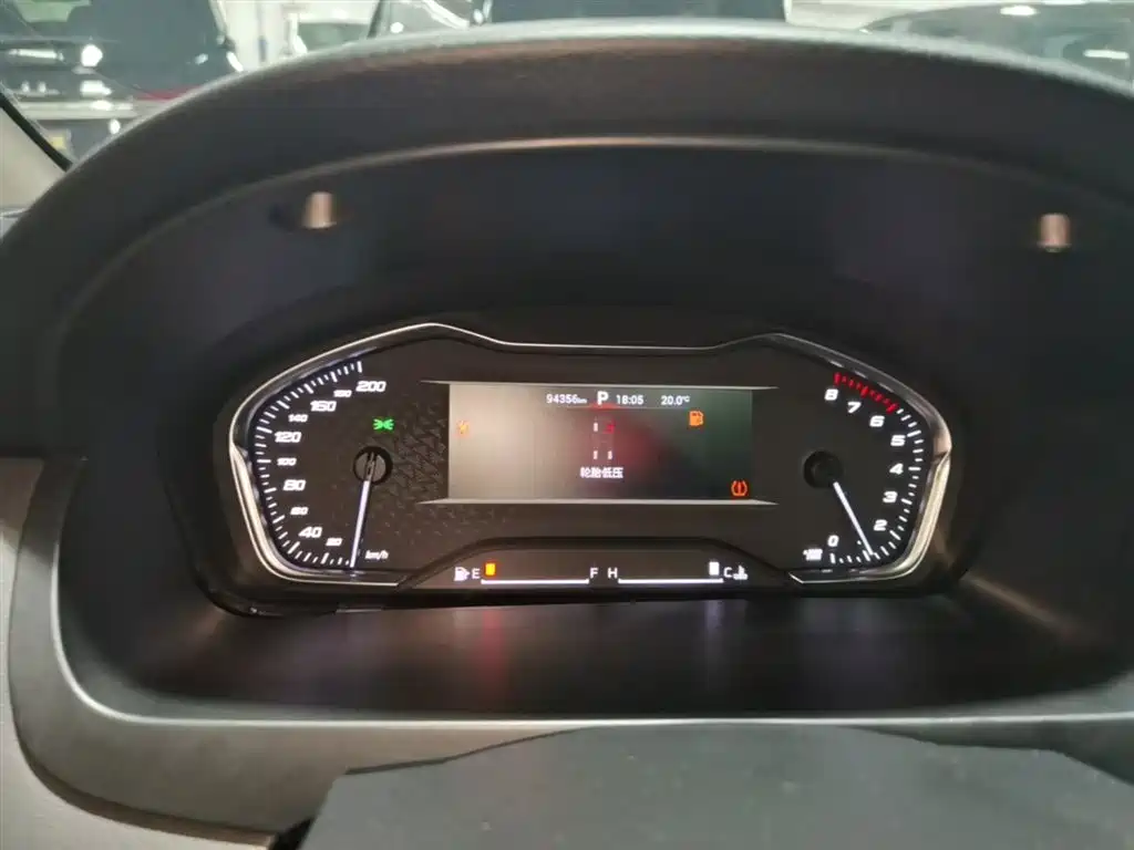 SAIC Maxus Maxus G20 2021 PLUS 2.0T Gasoline Automatic Elegance Edition фото 12