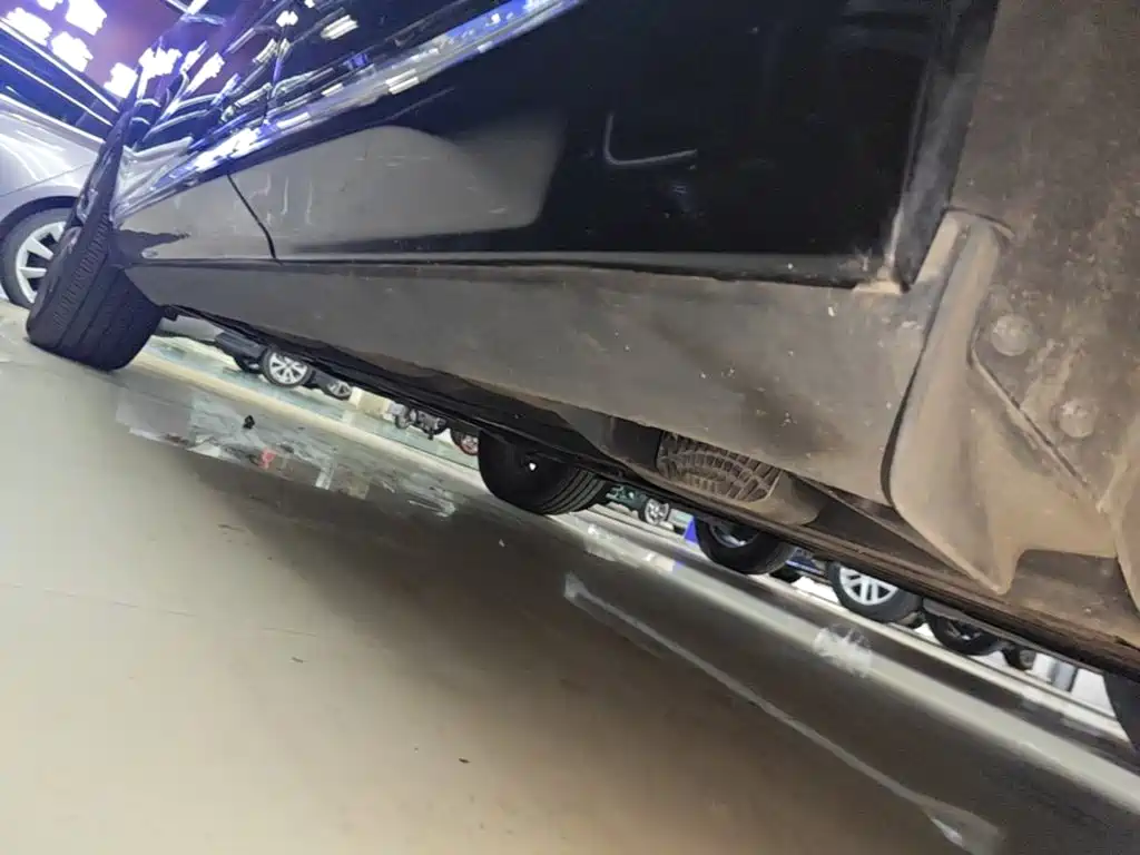 Фото 22 - Volvo XC60