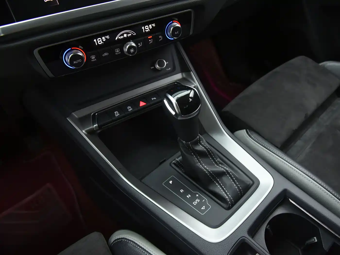 Audi Q3 2020 35 TFSI Progressive Dynamic фото 10