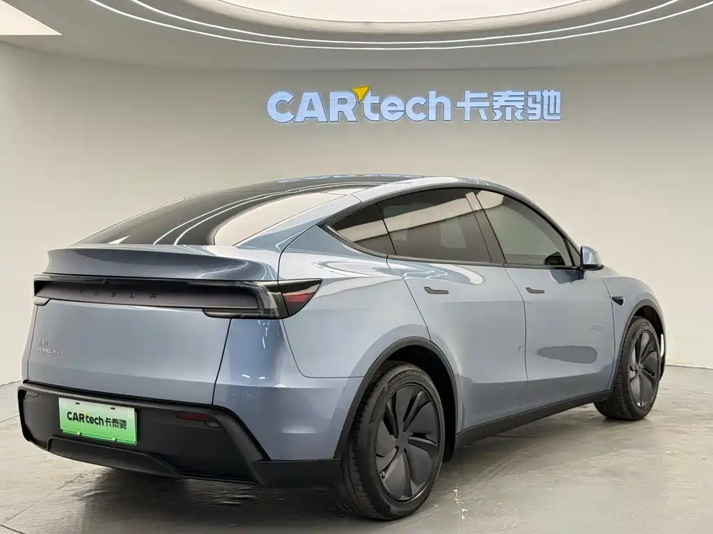 Tesla Model Y 2026 2026 Long Range Rear-Wheel Drive