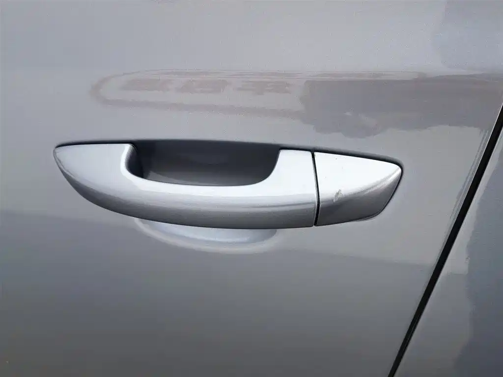 Volkswagen Golf 2012 1.6 Manual Comfort Type фото 18