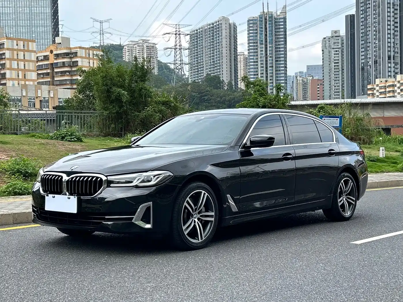 BMW 5 Series 2022 Facelift 530Li Leading Luxury Package
