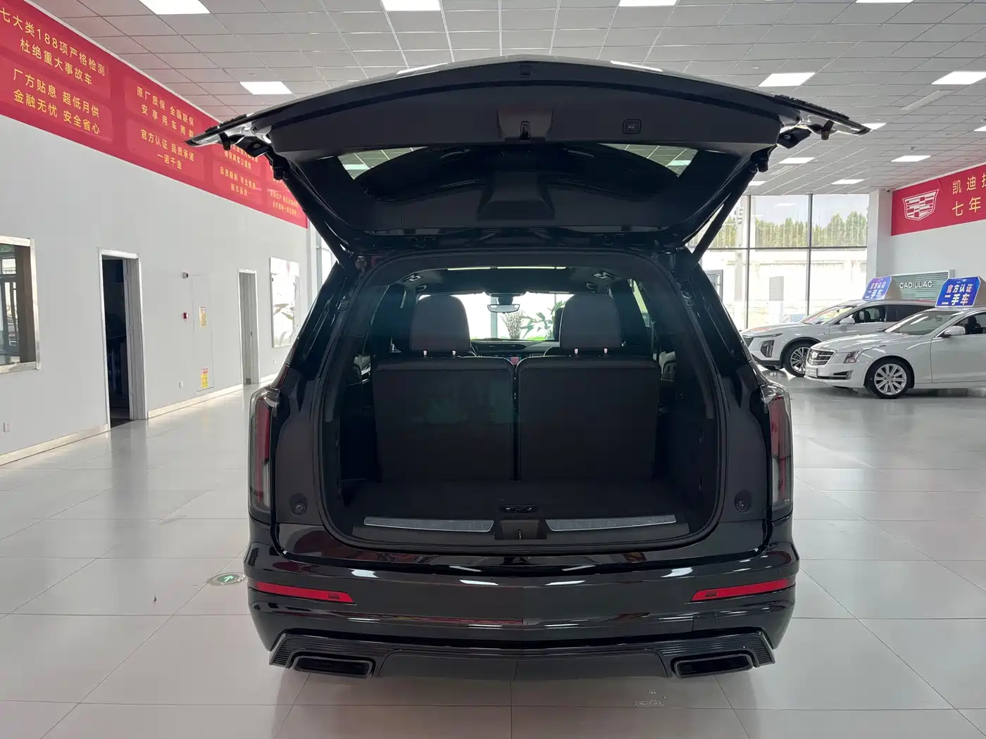 Cadillac XT6 2024 2025 2.0T 6-Seater AWD Executive Black Label Edition