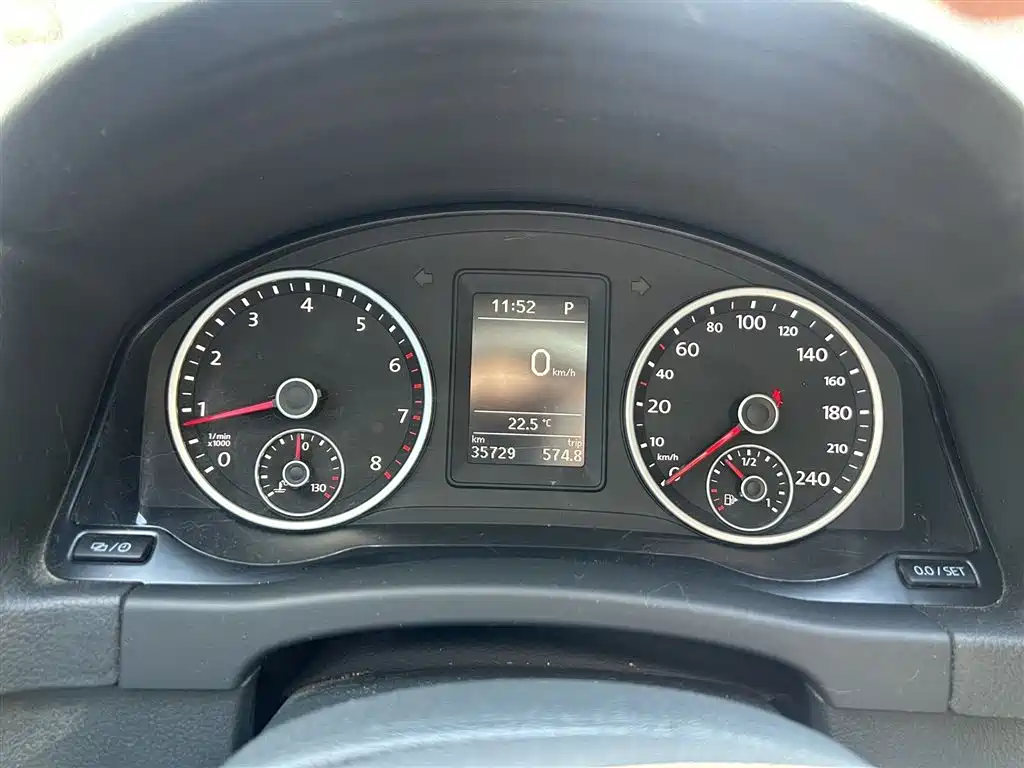 Volkswagen Tiguan 2017 300TSI Automatic 2WD Silk Road Fashion Edition фото 8