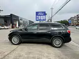 Фото 4 - Buick Enclave