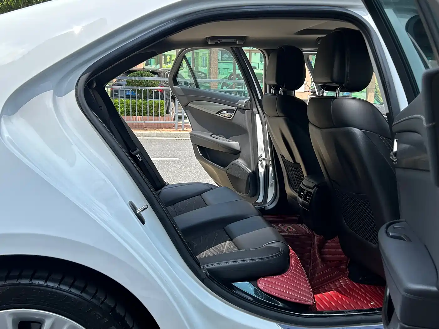 Cadillac ATS-L 2017 28T Technology фото 33