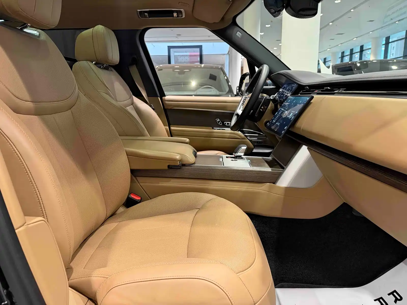 Фото 21 - Land Rover Range Rover