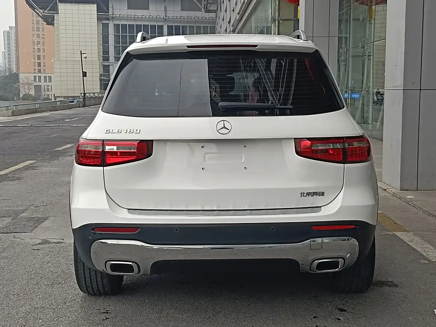 MERCEDES-BENZ GLB