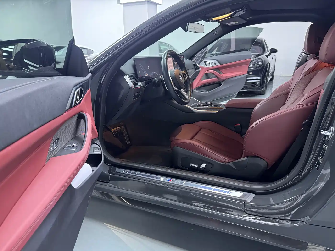 BMW 4 Series 2023 425i M Sport Shadowline Package фото 6