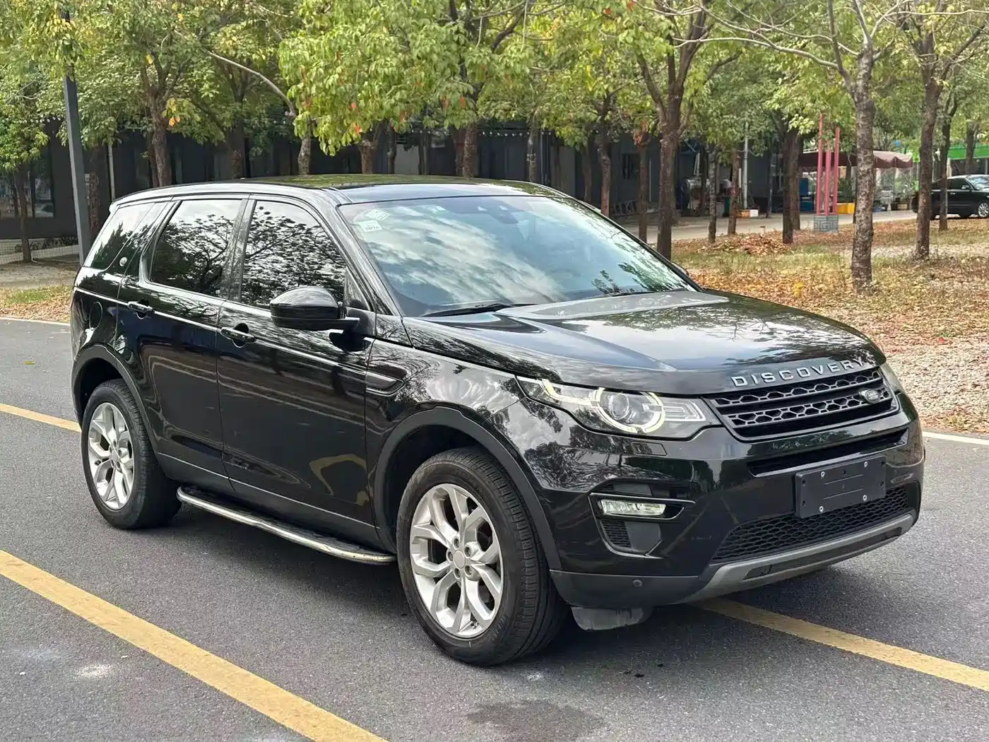Land Rover Discovery Sport 2016 2.0T SE фото 3
