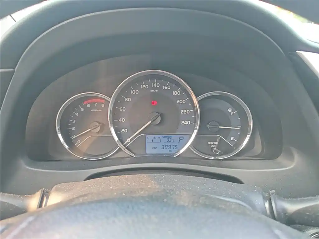 Toyota Corolla 2018 1.2T S-CVT GL Smart Edition фото 12