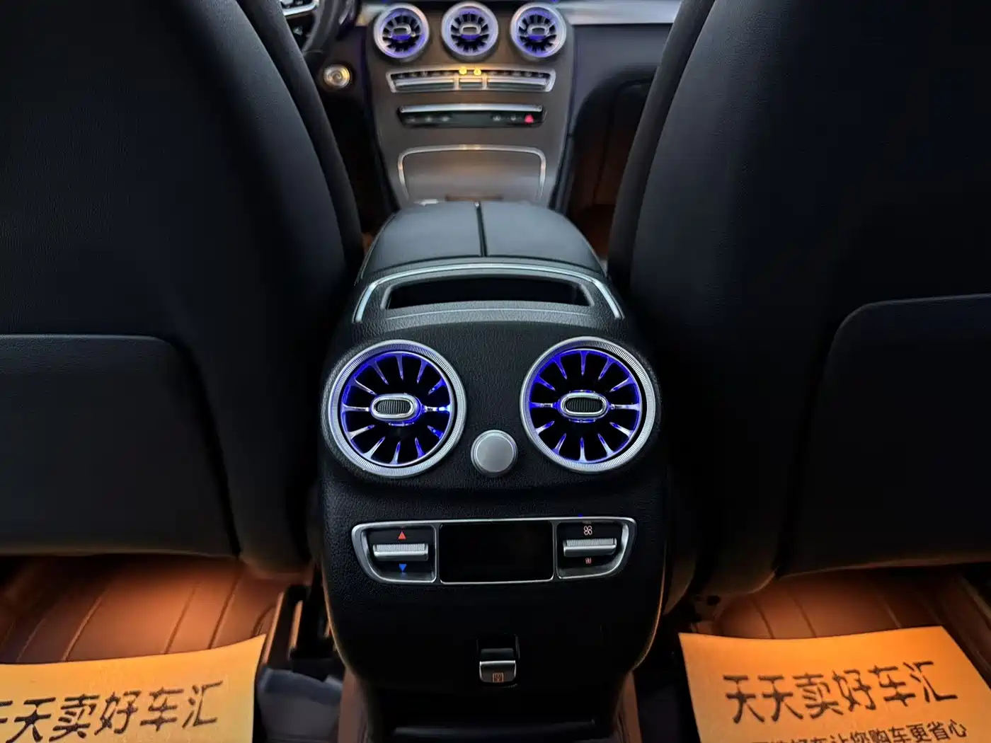 Mercedes-Benz GLC 2021 GLC 260 L 4MATIC Luxury фото 13