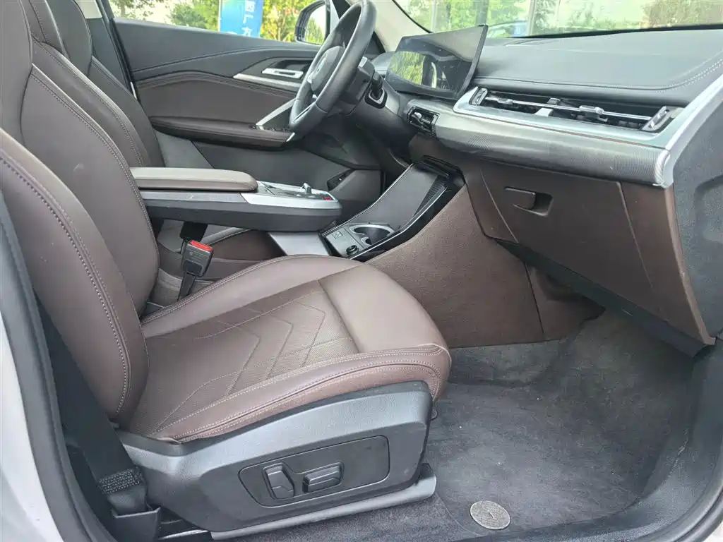 BMW iX1 2025 2025 eDrive25L M Sport Package