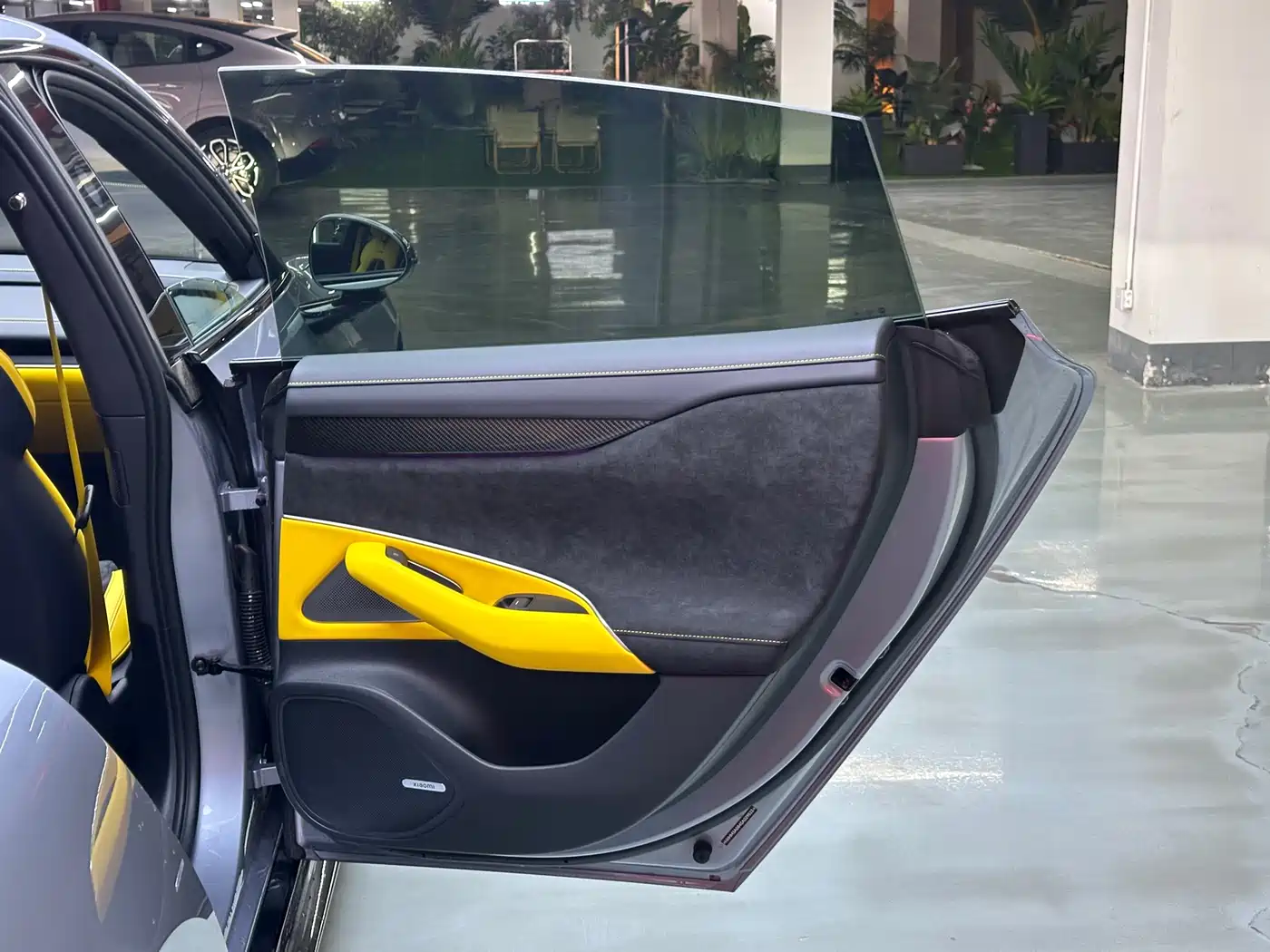 XIAOMI CAR XIAOMI SU7 ULTRA