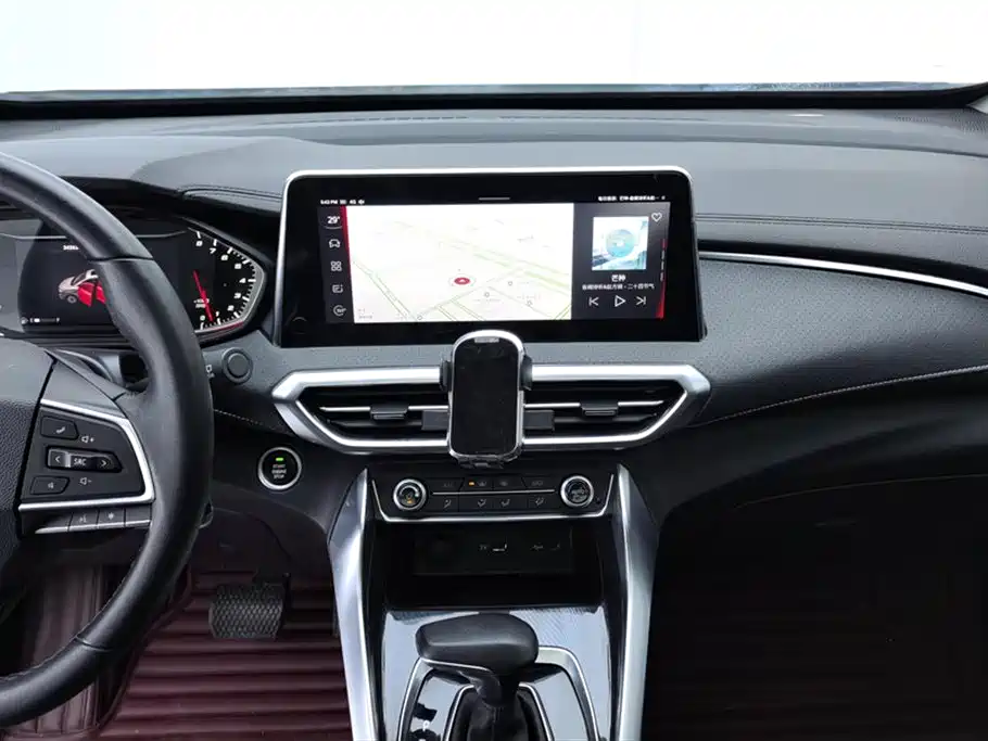 SAIC MAXUS CHASE G50