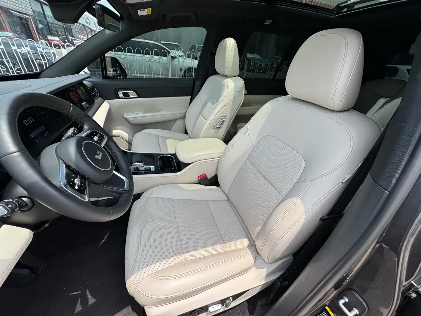 Фото 27 - Li Auto Li ONE