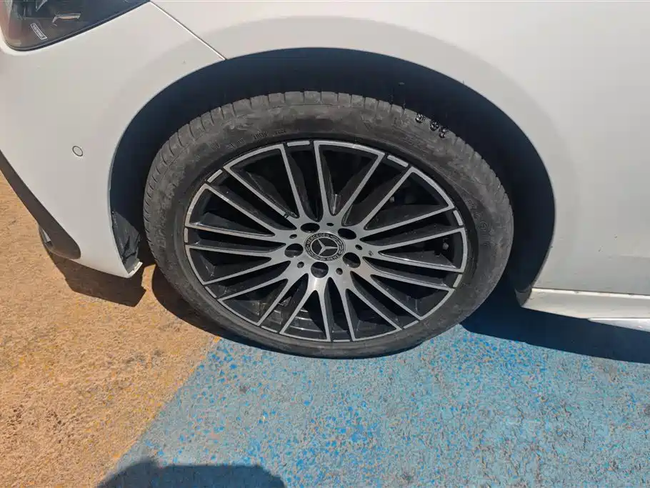 Mercedes-Benz C-Class 2024 C 260 L Sport фото 6
