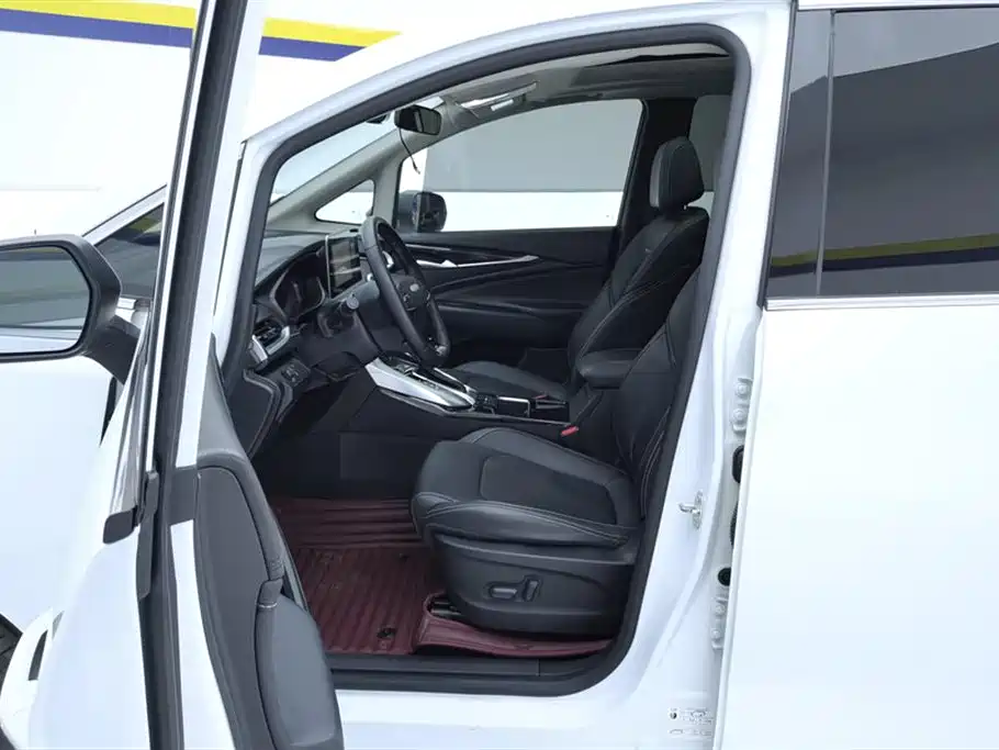 SAIC MAXUS CHASE G50