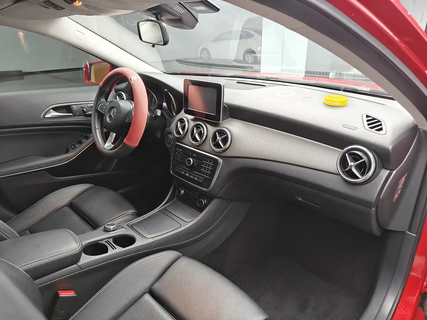 Mercedes-Benz GLA 2016 GLA 200 Dynamic фото 13
