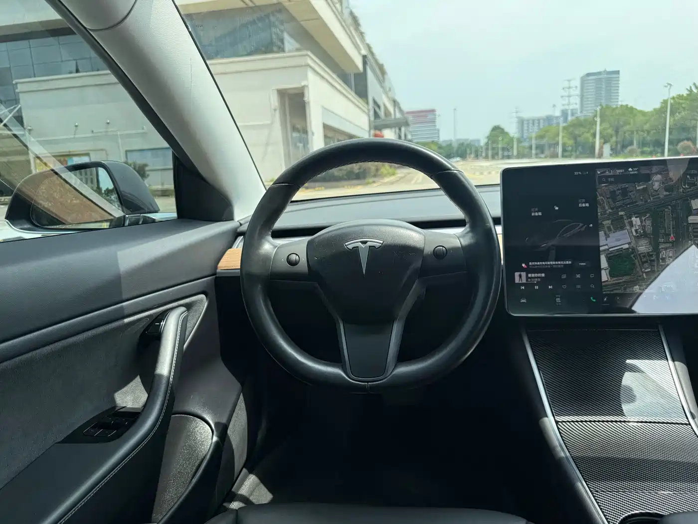 Tesla Model 3 (Import) 2019 2019 Long Range RWD Version