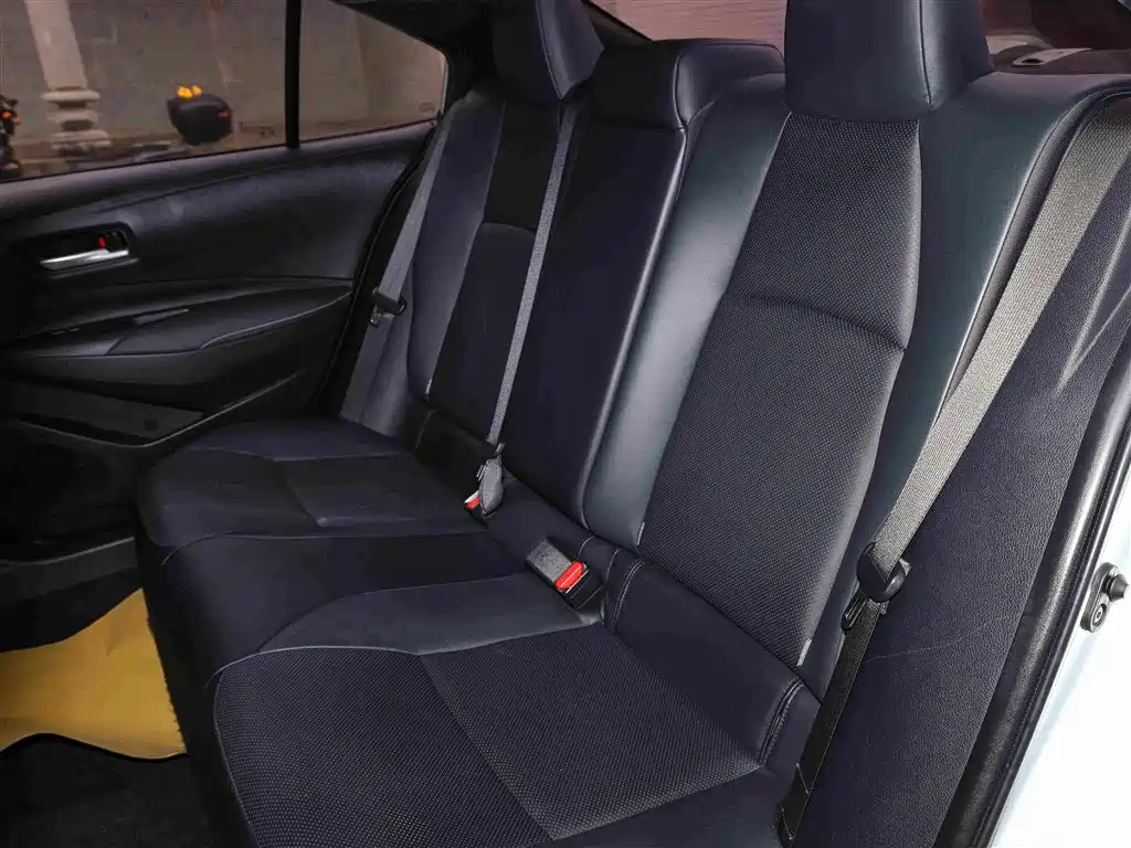 Toyota Levin 2021 185T CVT Luxury Edition фото 26