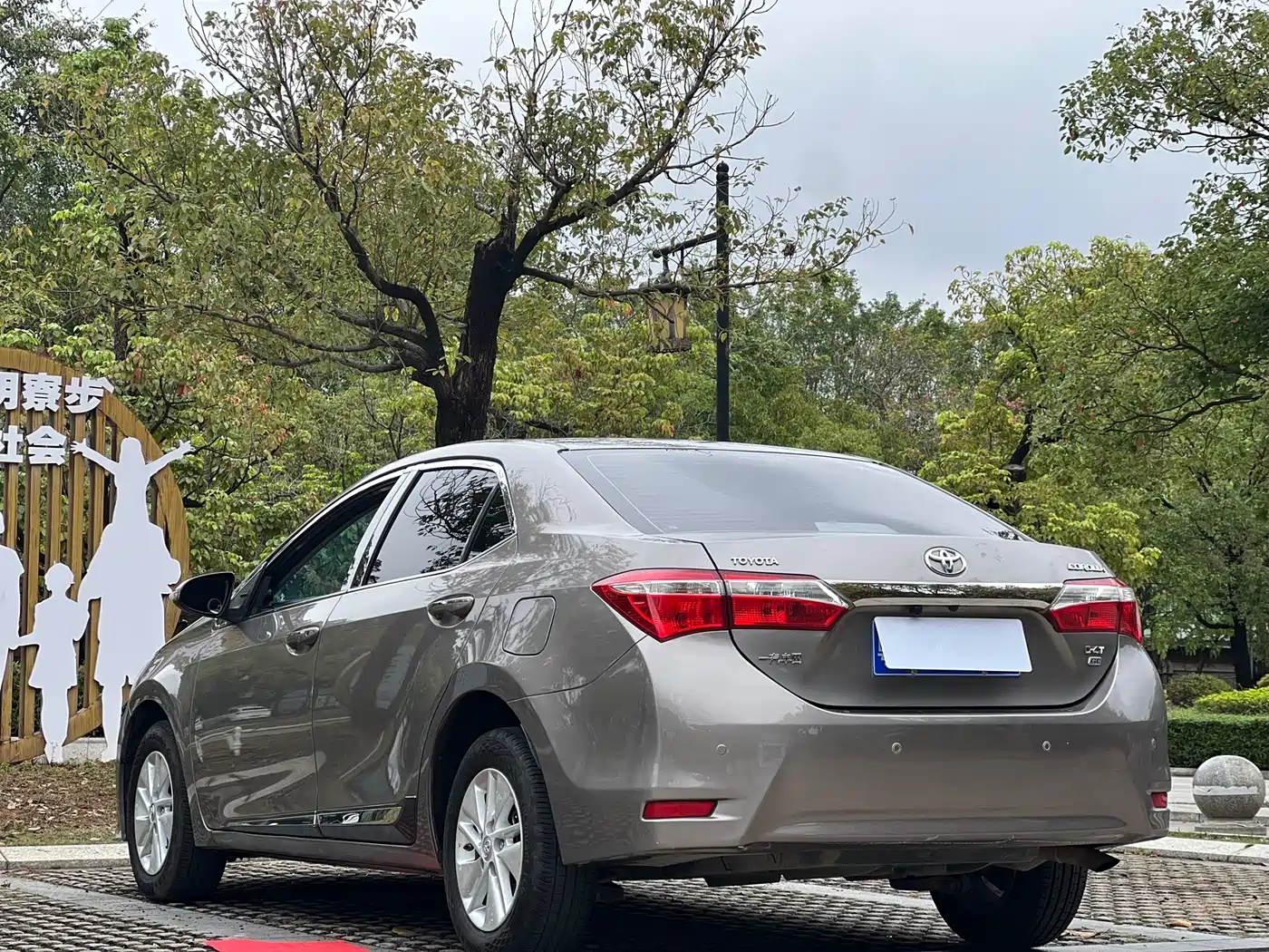 Toyota Corolla 2017 1.2T CVT GL фото 5