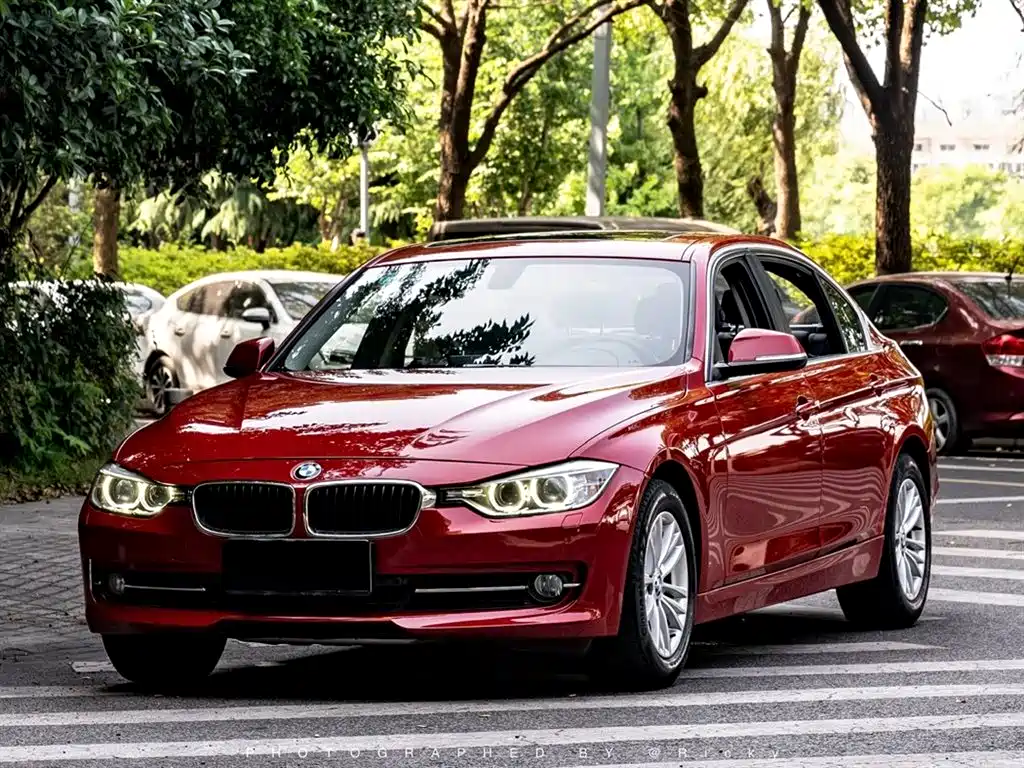 BMW 3 Series 2013 320Li Fashion Model