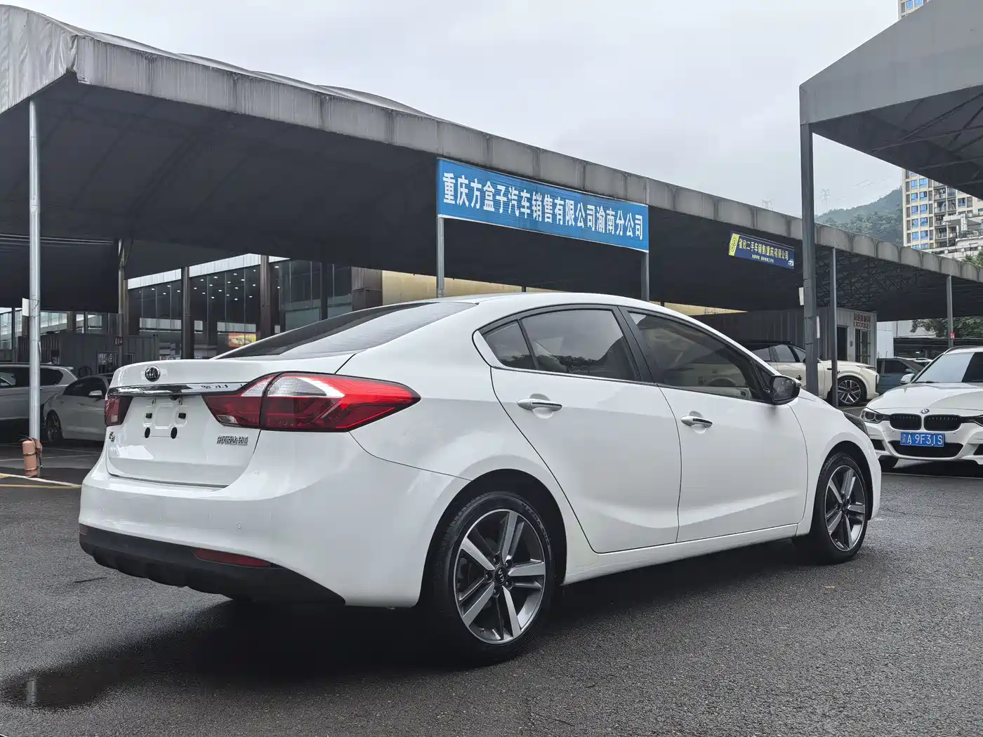 Kia K3 2017 1.6L Automatic 15th Anniversary Special GLS фото 4