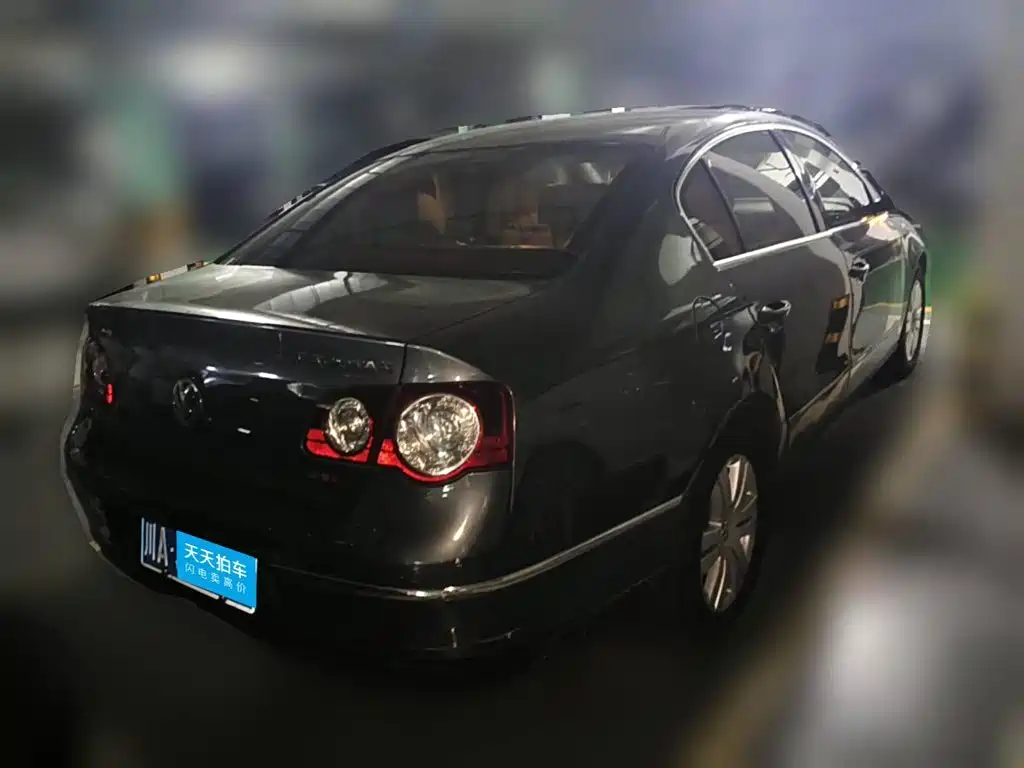 صورة 2 - Volkswagen Magotan