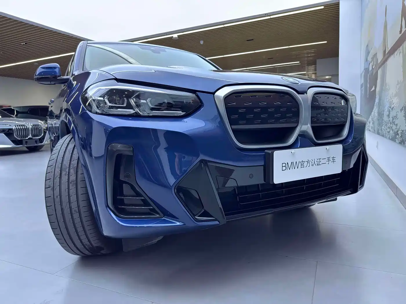 BMW iX3 2022 Facelift Leading Model фото 8