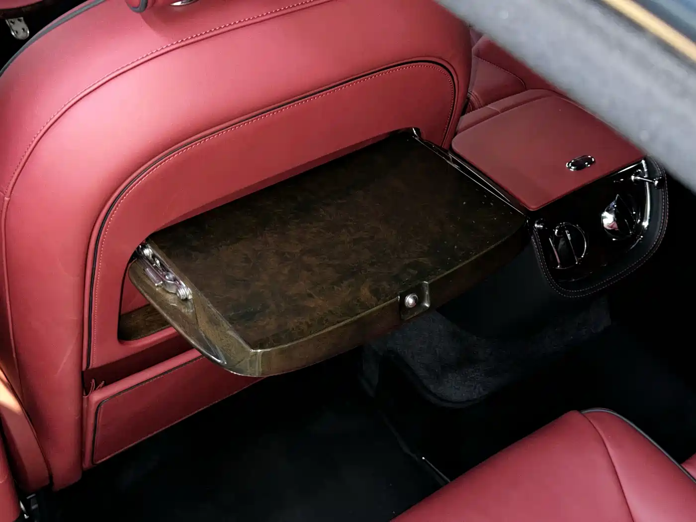 Bentley Mulsanne 2012 6.8T EIC Special Custom Edition фото 22