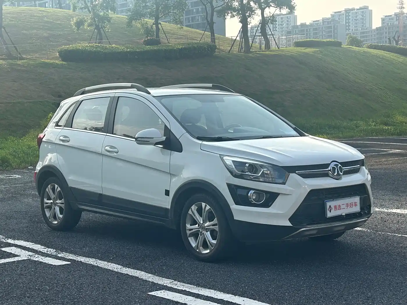 BAIC Senova X25 2016 2015 1.5L Manual Comfort