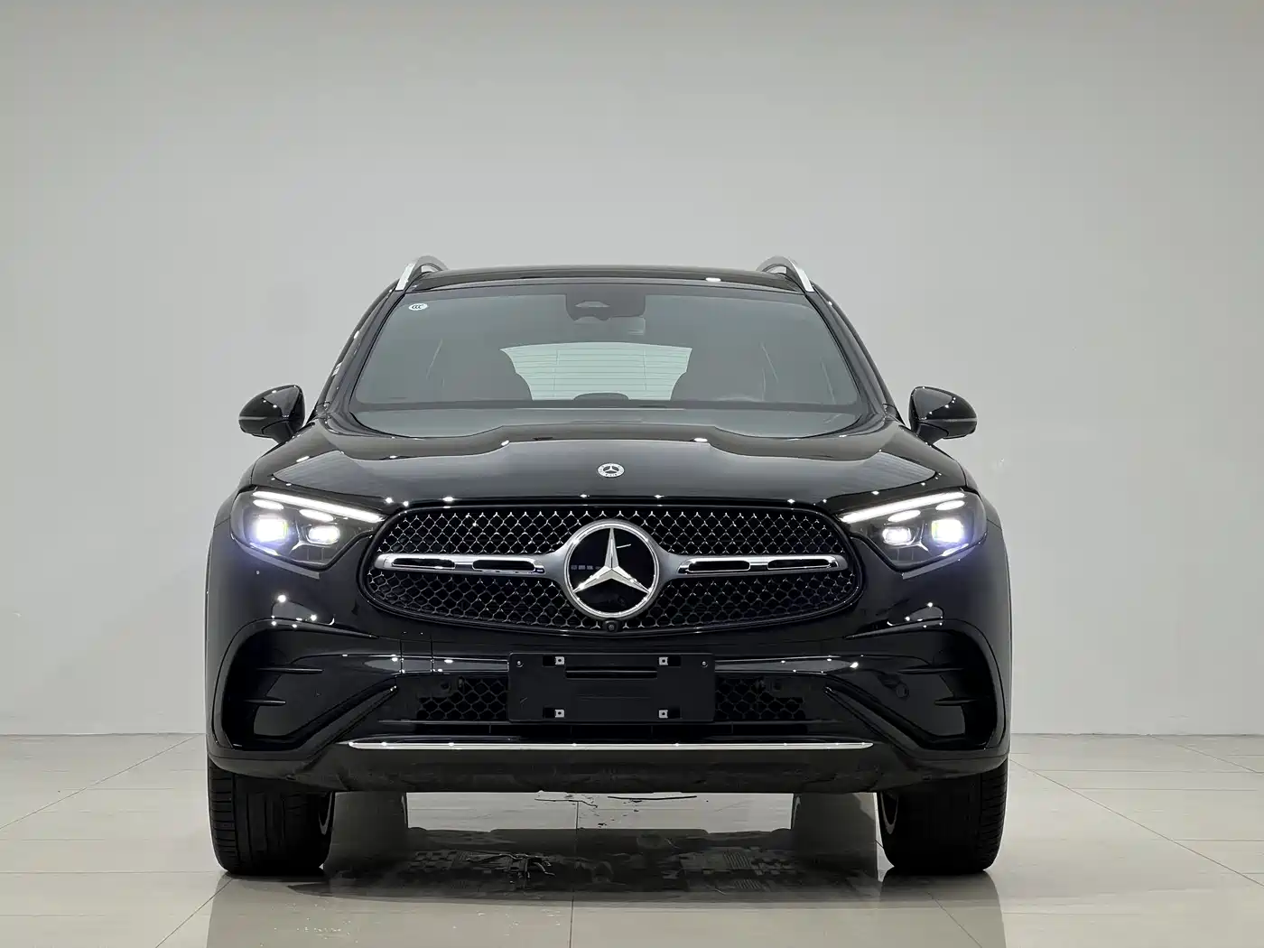 Mercedes-Benz GLC 2025 GLC 300 L 4MATIC Luxury 5-seater фото 2