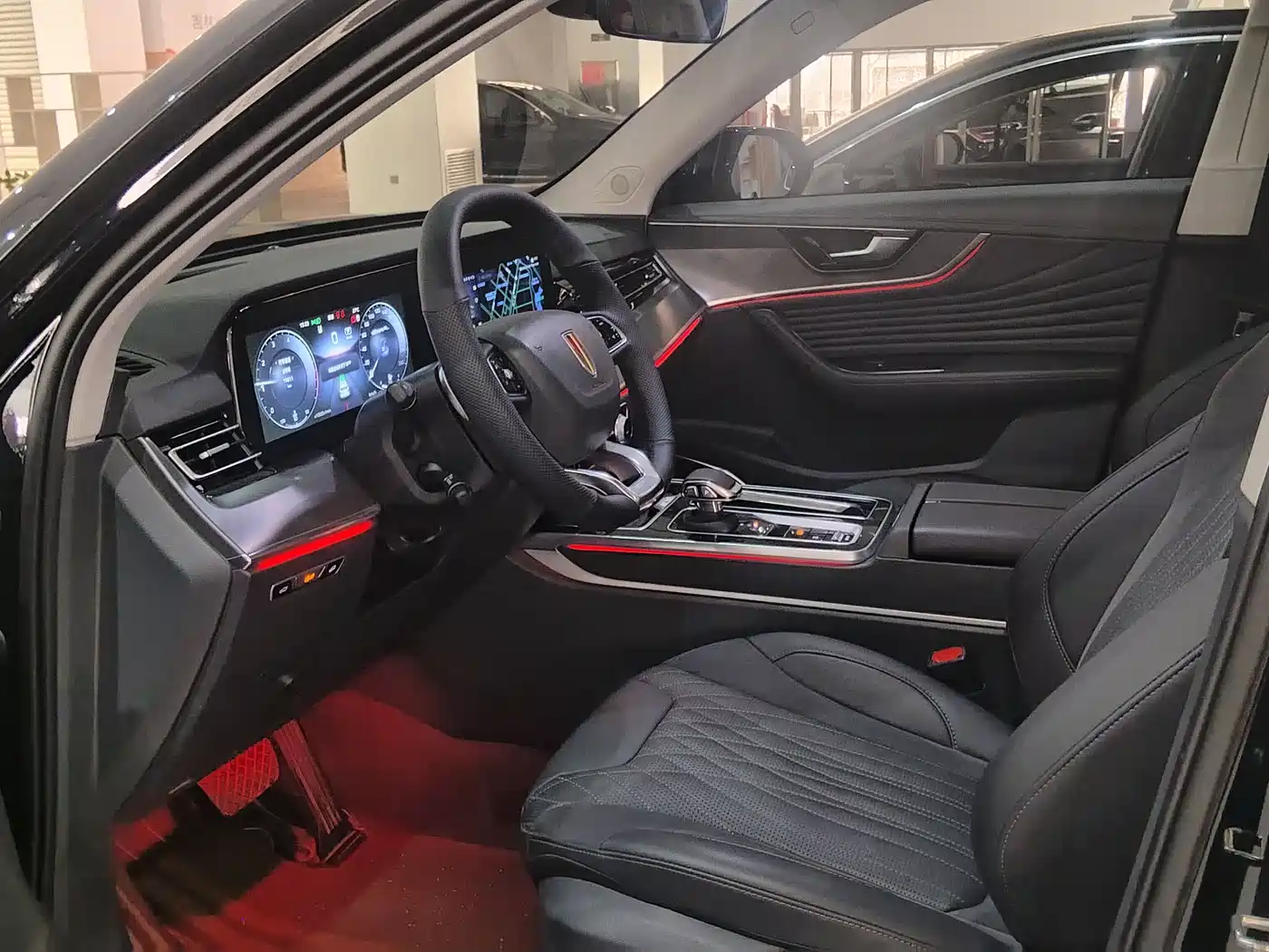 Hongqi HS5 2023 2.0T Flag Pro 500,000 Units Commemorative Edition фото 4