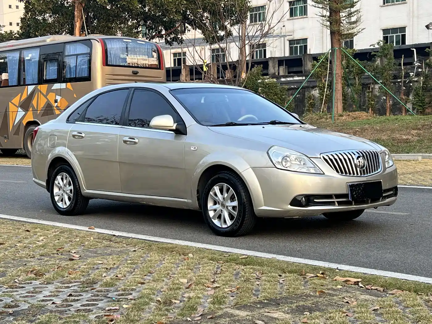 Buick Excelle 2013 1.5L Automatic Classic фото 3