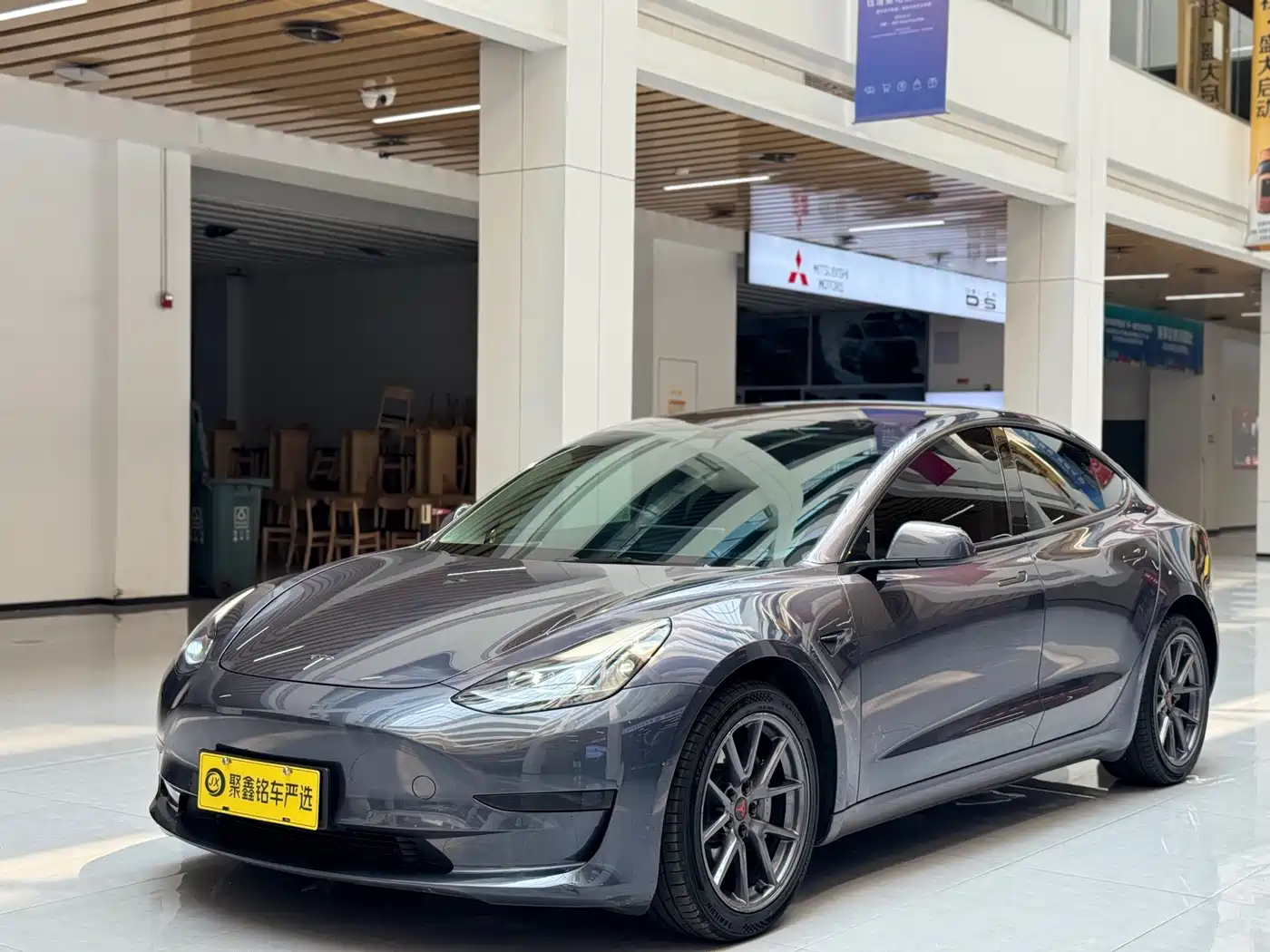 Tesla Model 3 2021 Facelift Standard Range RWD Upgrade 3D1