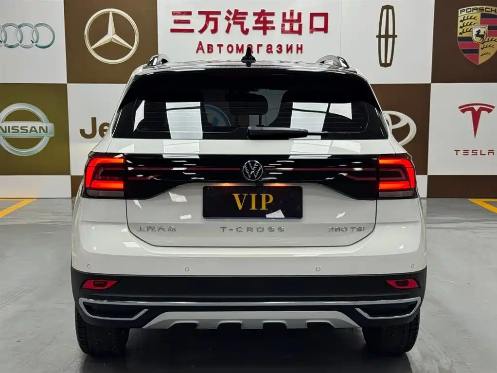 Volkswagen T-Cross 2022 280TSI DSG Luxury Edition фото 4