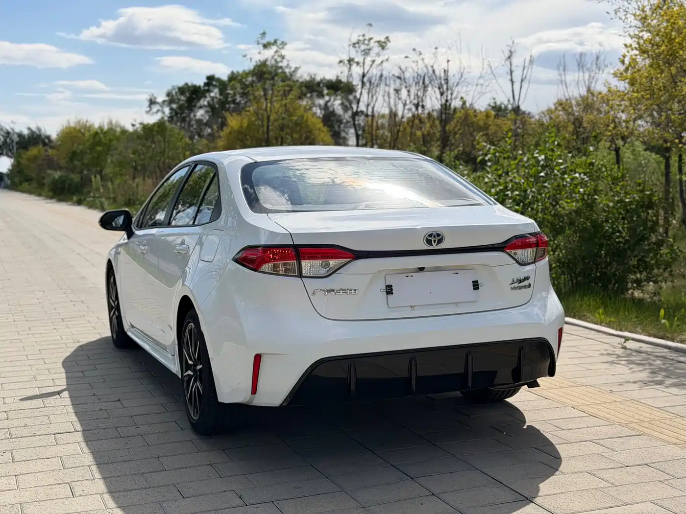 Toyota Levin 2023 Smart Hybrid 1.8L Sport Edition фото 20